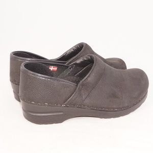 Sanita Black Professional Clogs, Size EU38 / US8